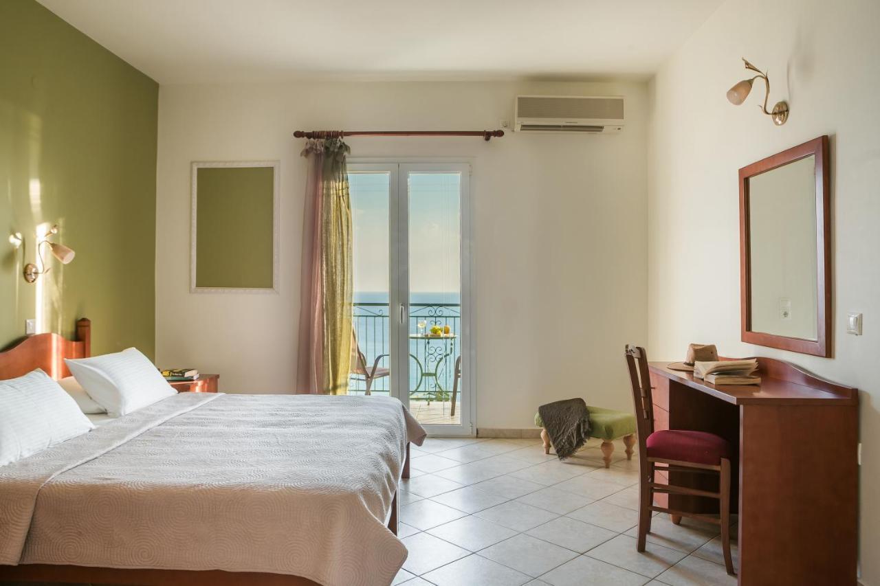 Appartamento Eagle'S Nest Lourdata  Esterno foto